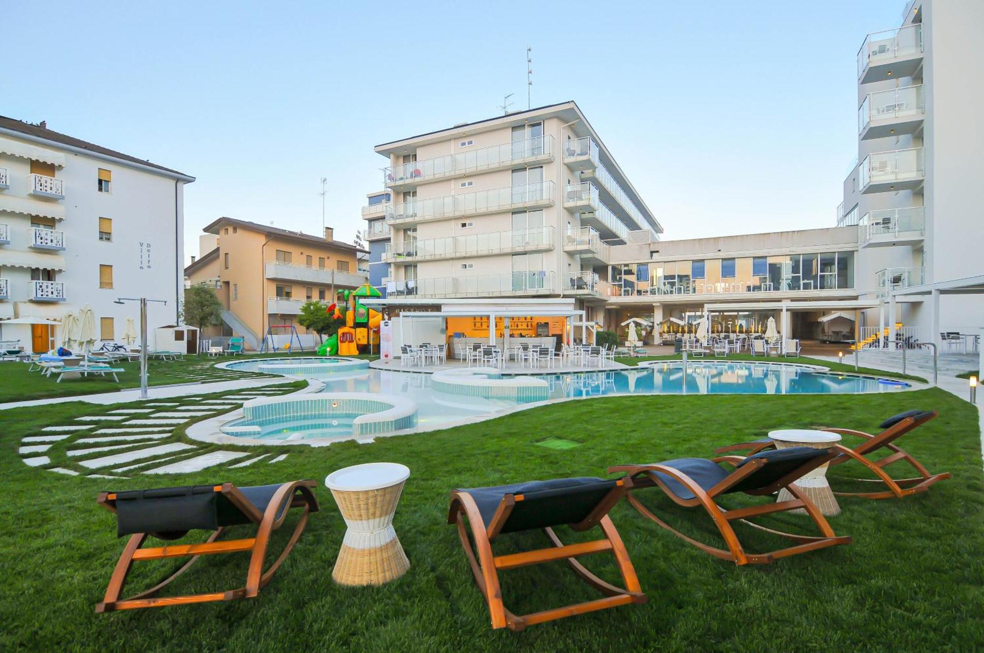 Marina Junior Suite 4 Stelle S Caorle Zewnętrze zdjęcie
