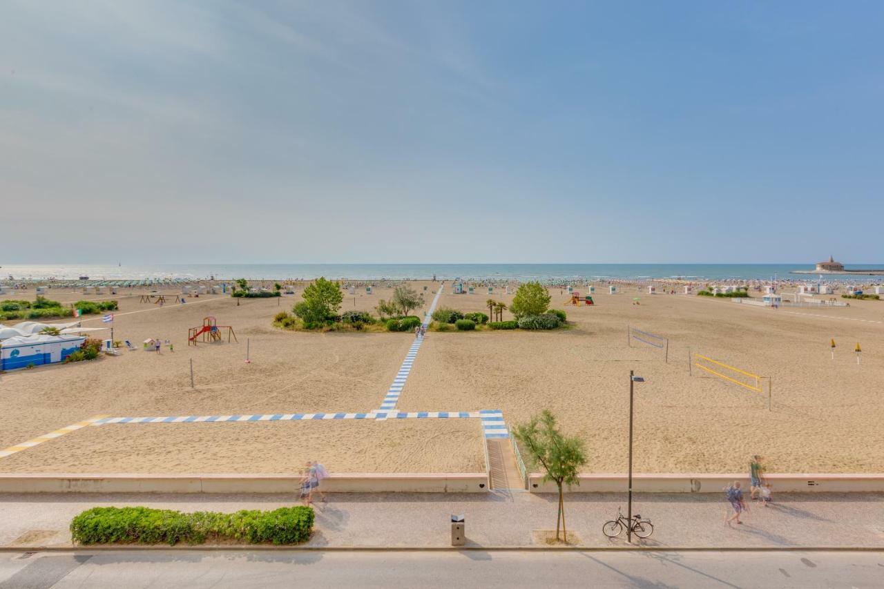 Marina Junior Suite 4 Stelle S Caorle Zewnętrze zdjęcie